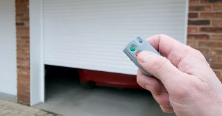 Купить автоматику для рулонных ворот Югорск, цена от 2766 руб.